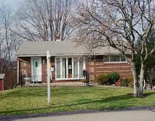 544 Spring Valley Road West Mifflin, PA 15122 - Photo 1 of 1 Gallery Image 1