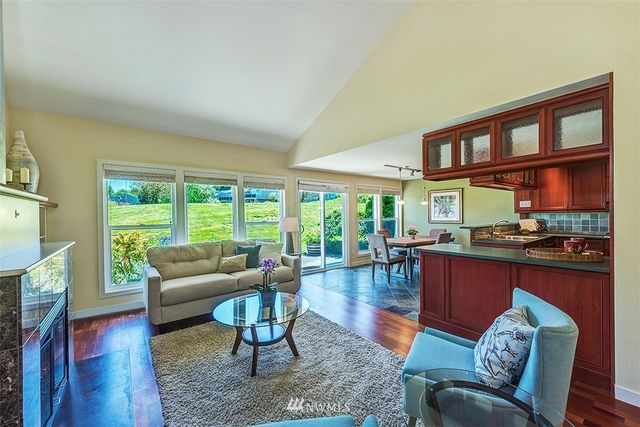 $665,000 | 7104 156th Place Northeast, Unit 7104, Redmond, WA 98052