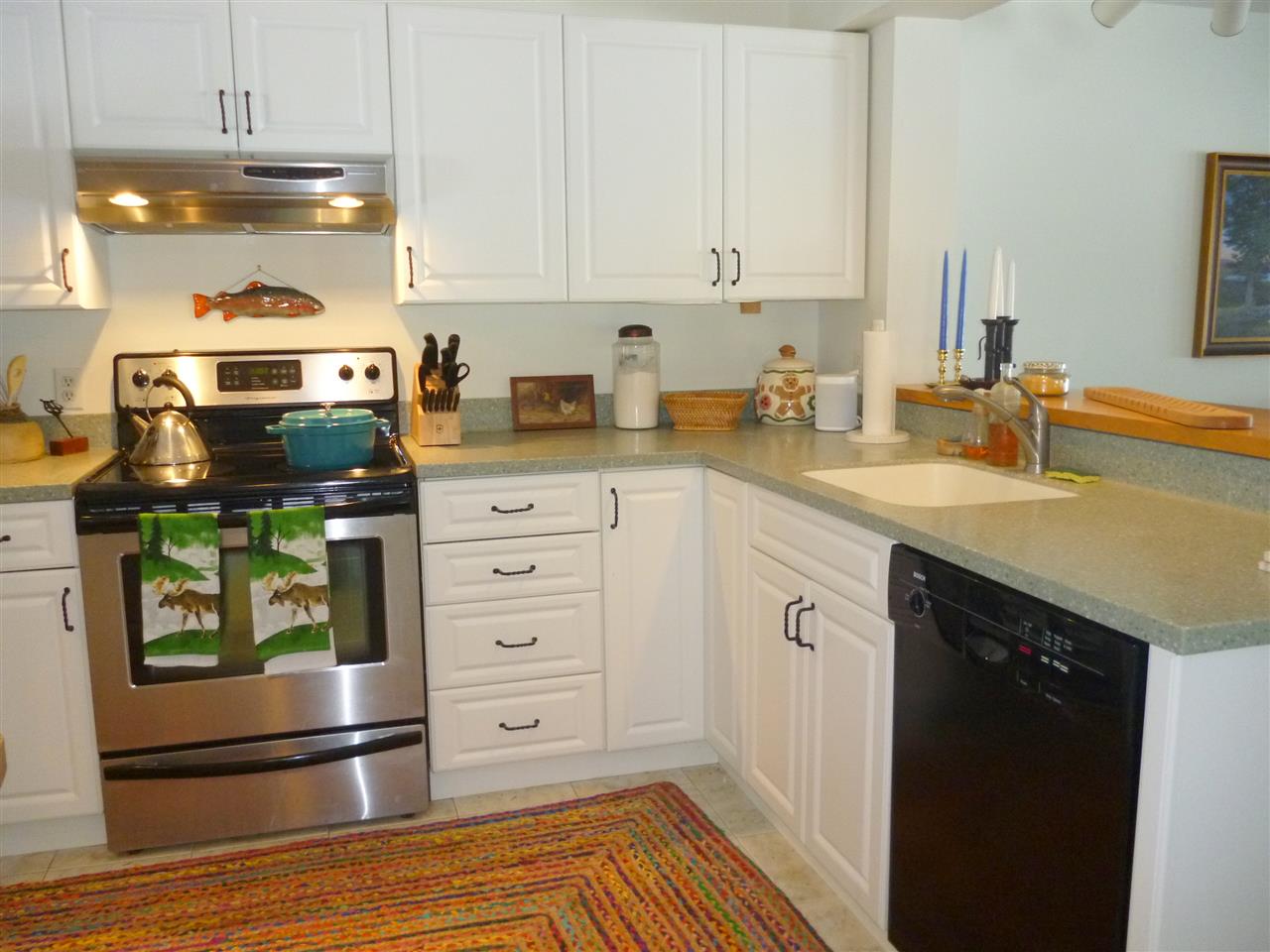 14 Point Breeze Road Wolfeboro, NH 03894 - Photo 11 of 37