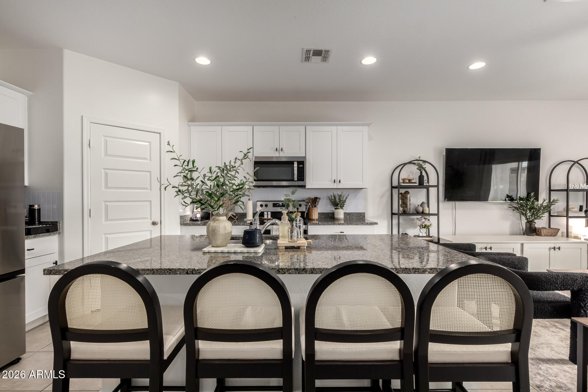 3325 West Sable Avenue Apache Junction, AZ 85120 - Photo 11 of 62 40-Sable