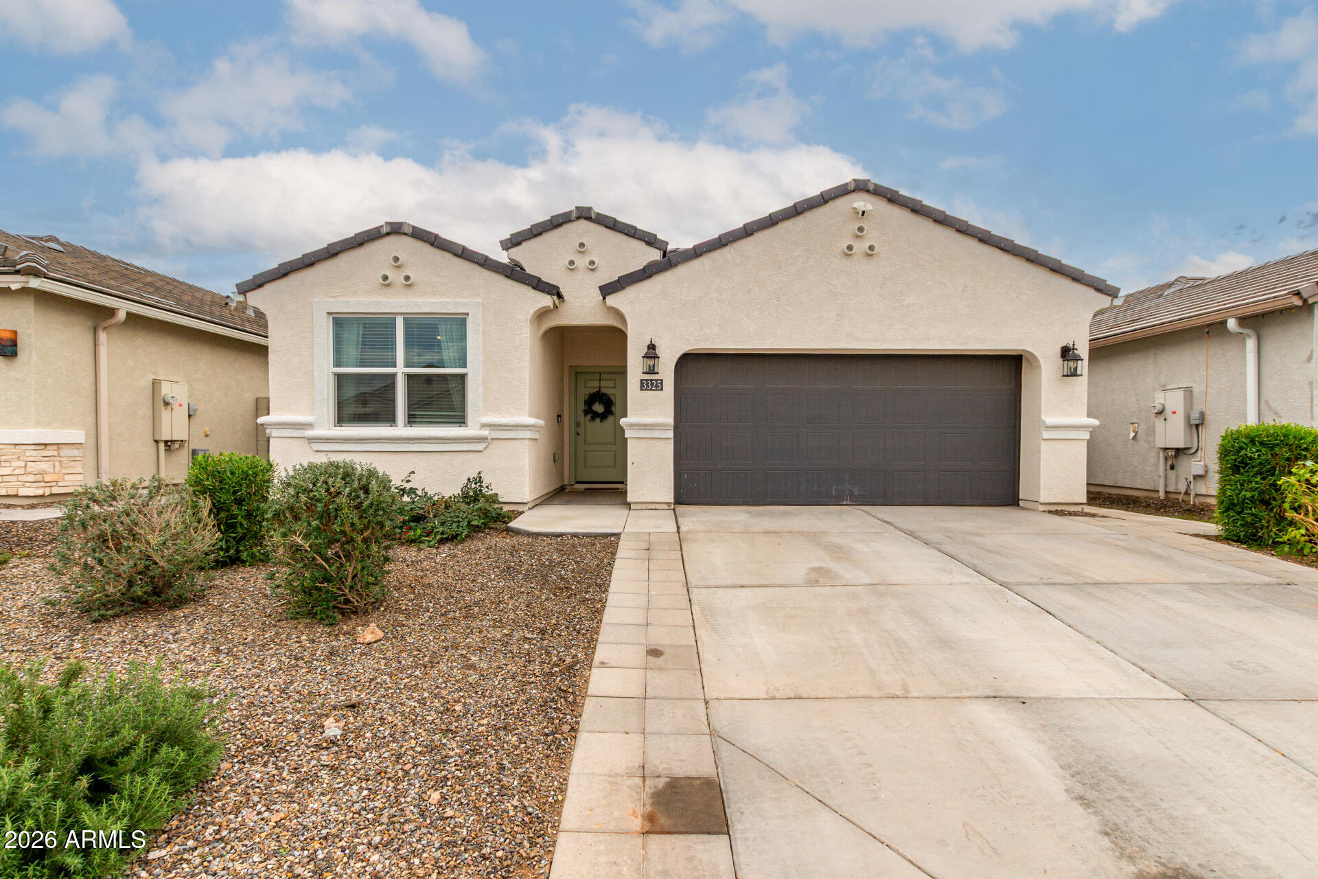 3325 West Sable Avenue Apache Junction, AZ 85120 - Photo 3 of 62 29-Sable