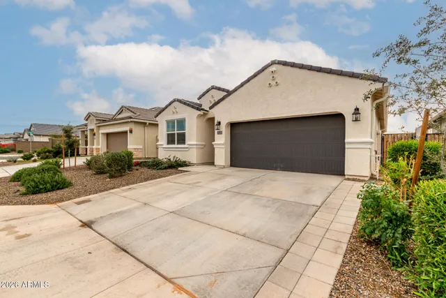 $494,999 | 3325 West Sable Avenue, Apache Junction, AZ 85120