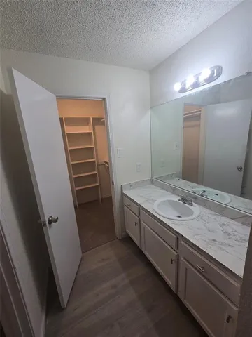 $1,695 | 103 Mesa Moor Drive, Glenn Heights, TX 75154