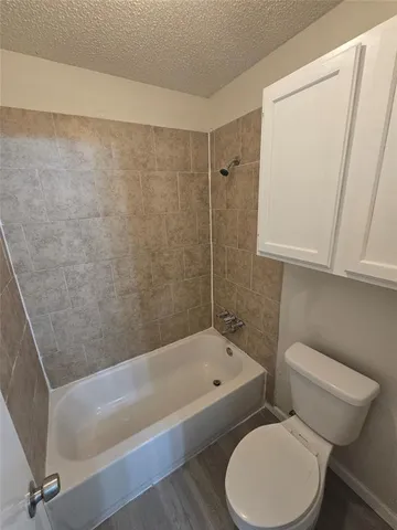 $1,695 | 103 Mesa Moor Drive, Glenn Heights, TX 75154