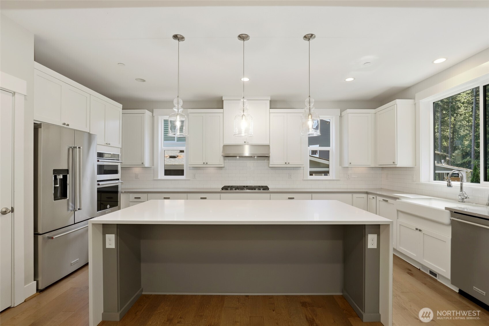 9307 Northeast 173rd Street Bothell, WA 98011 - Photo 8 of 39