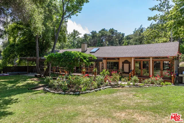 $3,749,000 | 1064 Meadows End Drive, Calabasas, CA 91302