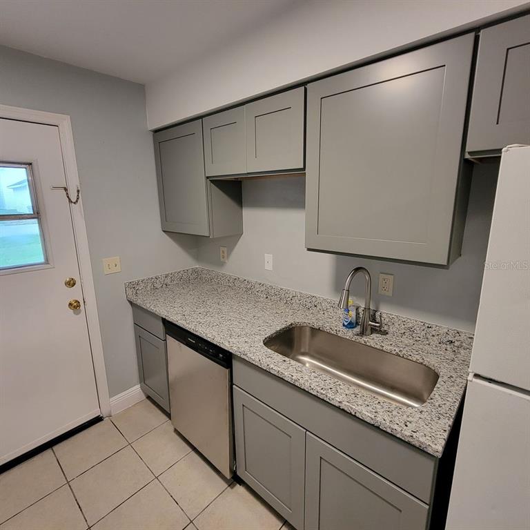 784 East Anderson Road Groveland, FL 34736 - Photo 16 of 25