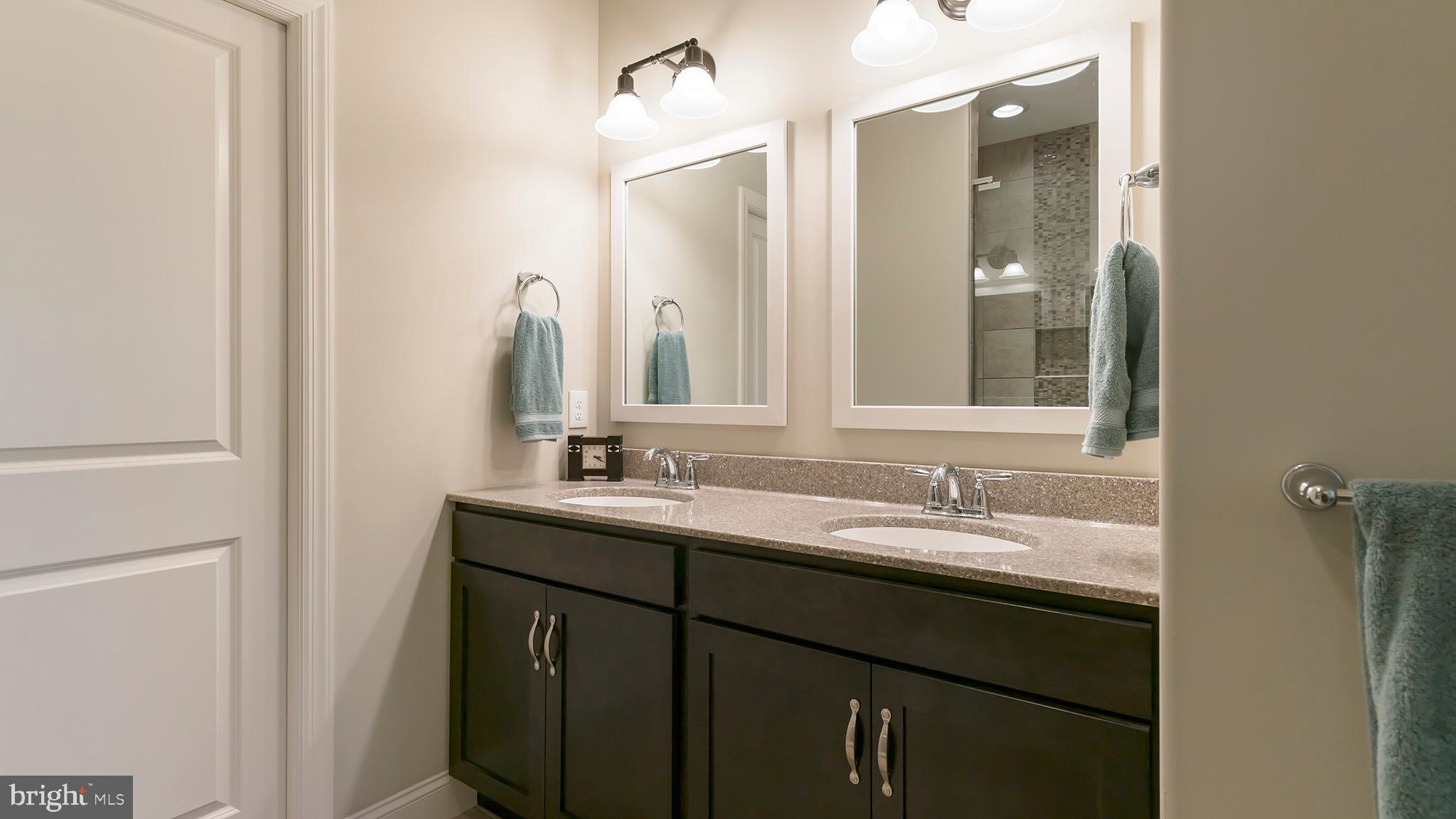 341 Pin Oak Drive Lititz, PA 17543 - Photo 18 of 44 Gallery Image 18