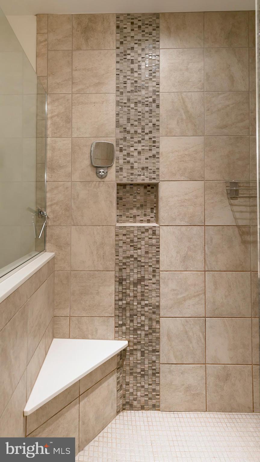 341 Pin Oak Drive Lititz, PA 17543 - Photo 22 of 44 Gallery Image 22