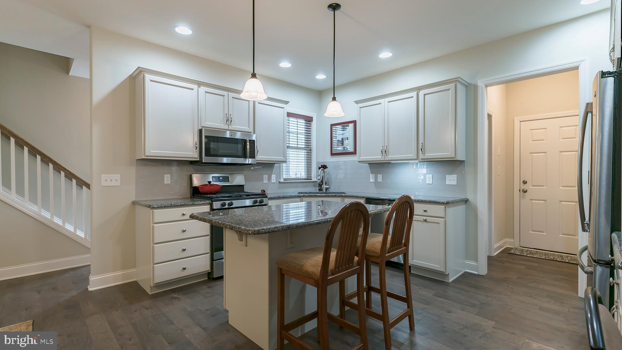 341 Pin Oak Drive Lititz, PA 17543 - Photo 8 of 44 Gallery Image 8