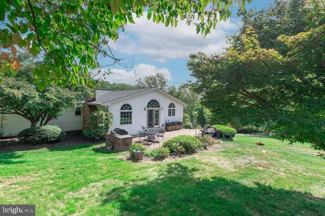 $750,000 | 4402 Meadowcliff Road, Glen Arm, MD 21057