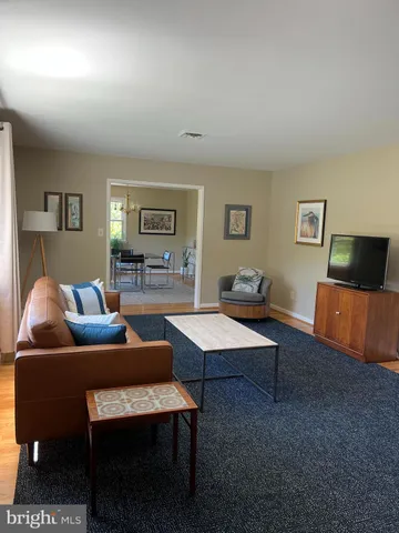 $750,000 | 4402 Meadowcliff Road, Glen Arm, MD 21057