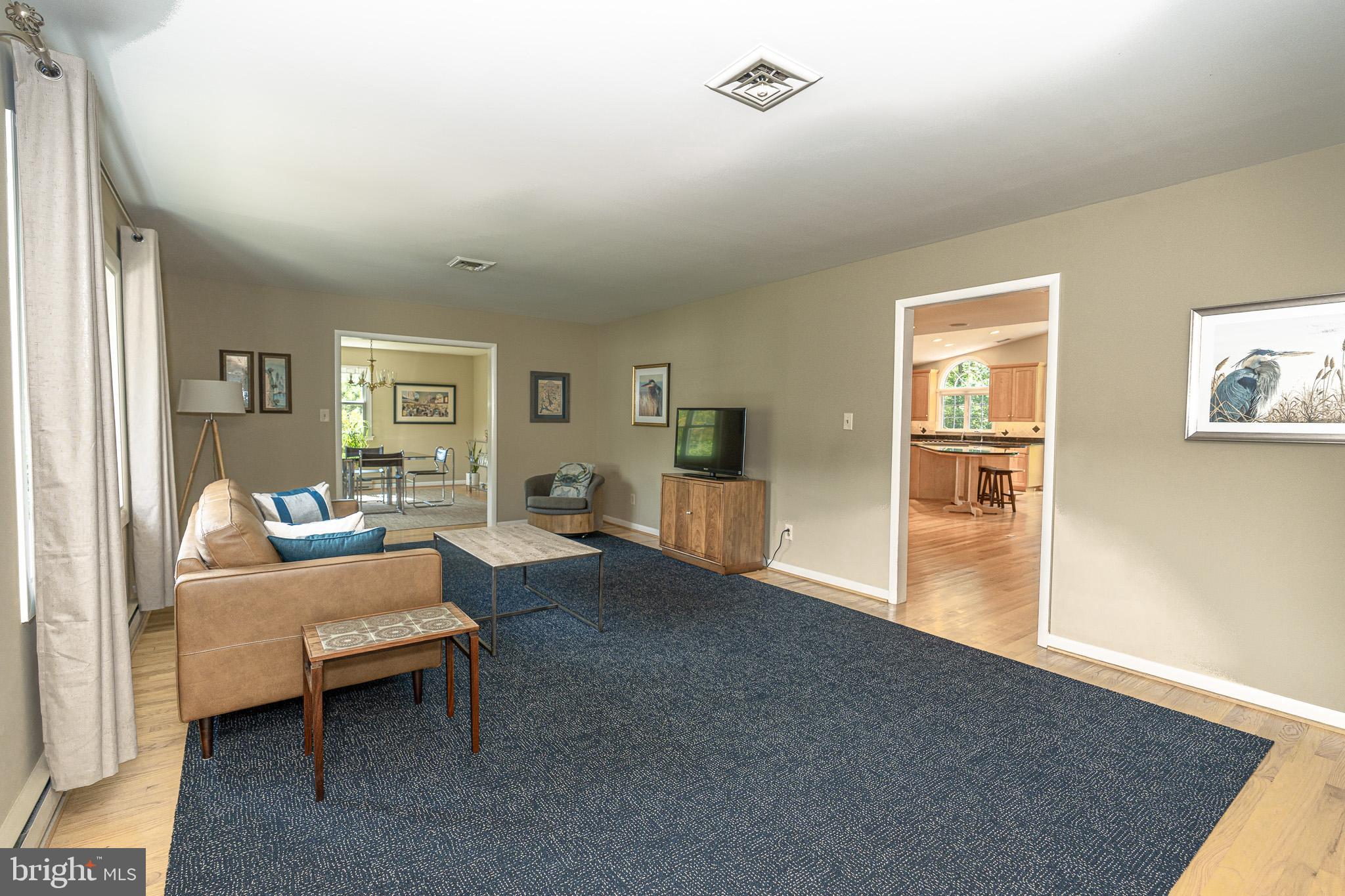 4402 Meadowcliff Road Glen Arm, MD 21057 - Photo 9 of 48