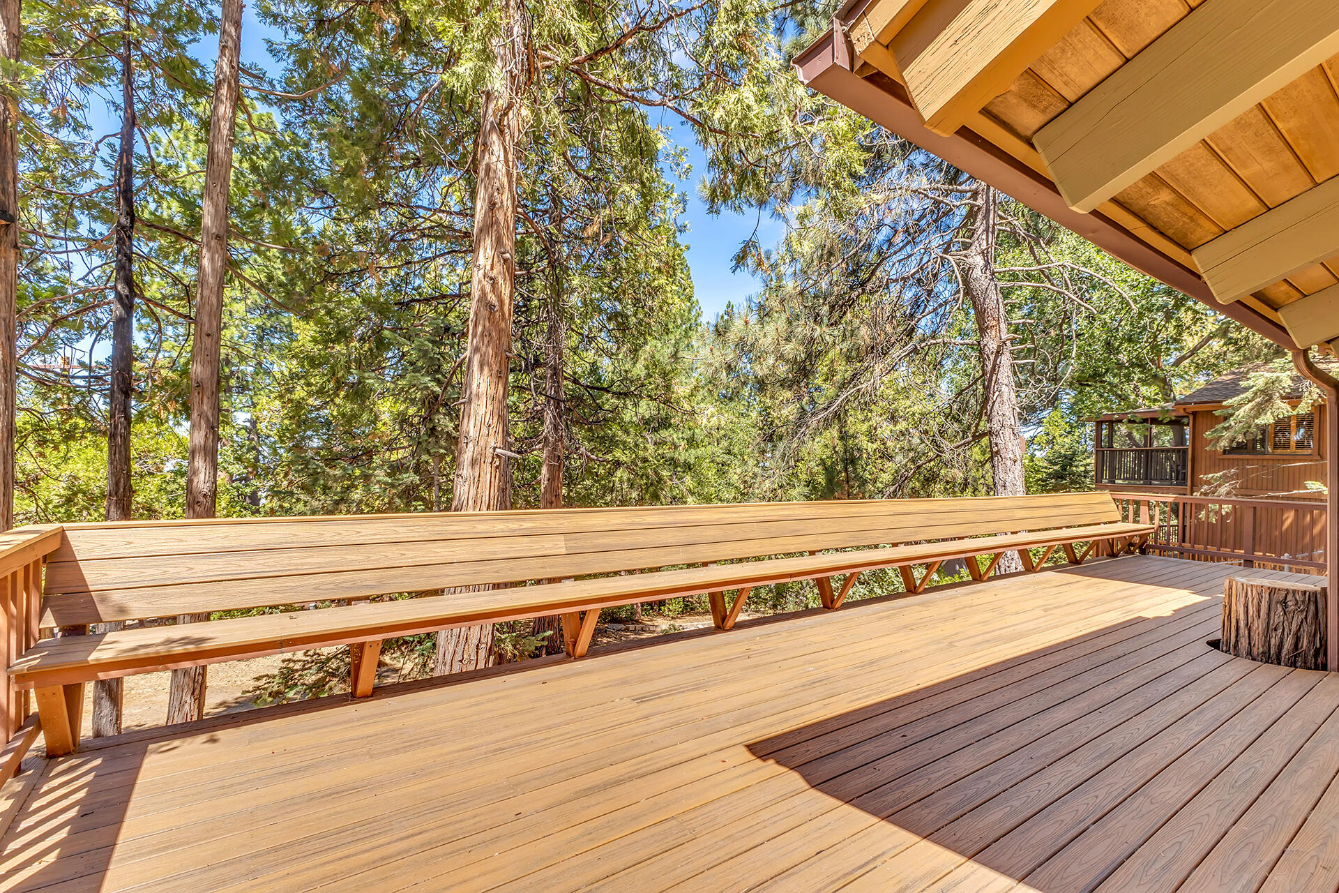 25461 Shadow Oaks Idyllwild, CA 92549 - Photo 18 of 30 a view of outdoor space with seating area