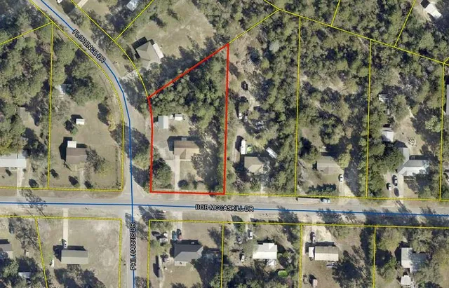 $230,000 | 175 Bob McCaskill Drive, DeFuniak Springs, FL 32433