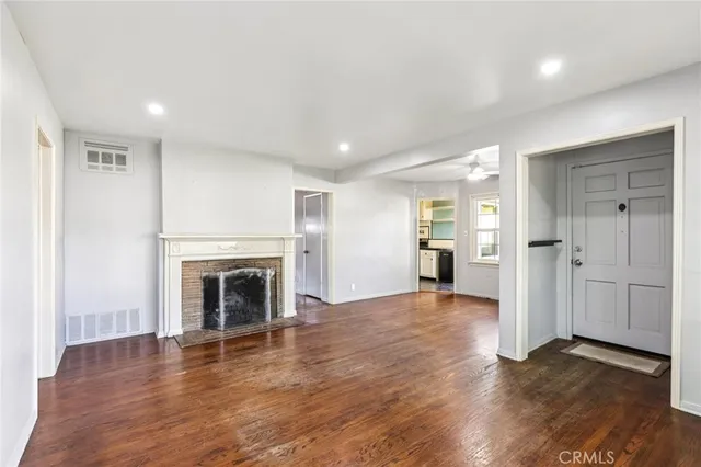 $964,900 | 6539 Blucher Avenue, Van Nuys, CA 91406