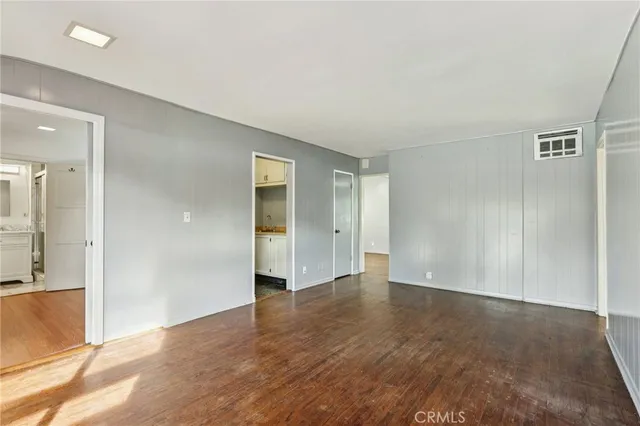 $964,900 | 6539 Blucher Avenue, Van Nuys, CA 91406