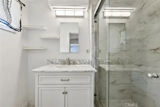 $964,900 | 6539 Blucher Avenue, Van Nuys, CA 91406