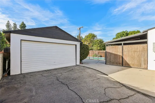 $964,900 | 6539 Blucher Avenue, Van Nuys, CA 91406