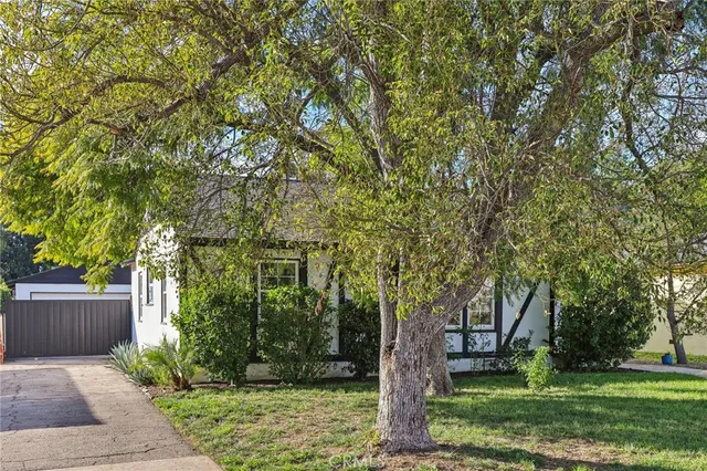 $964,900 | 6539 Blucher Avenue, Van Nuys, CA 91406