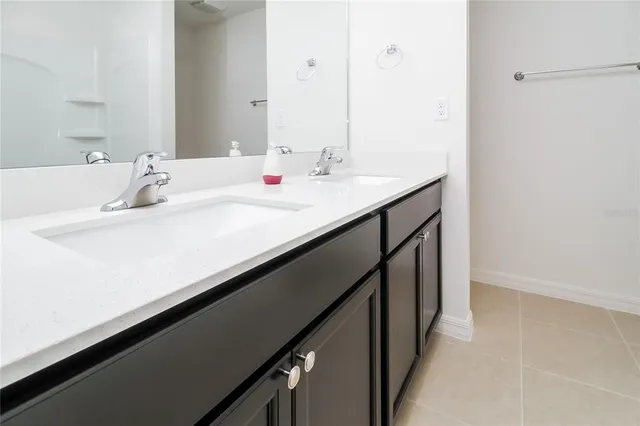 a bathroom with a bathtub