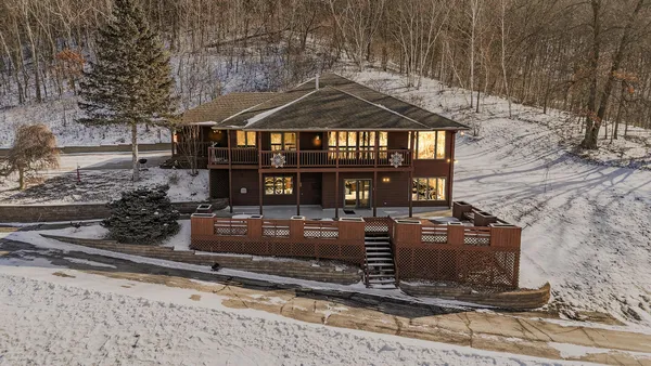 $789,900 | N946 Lauterbach Road, Shelby, WI 54601