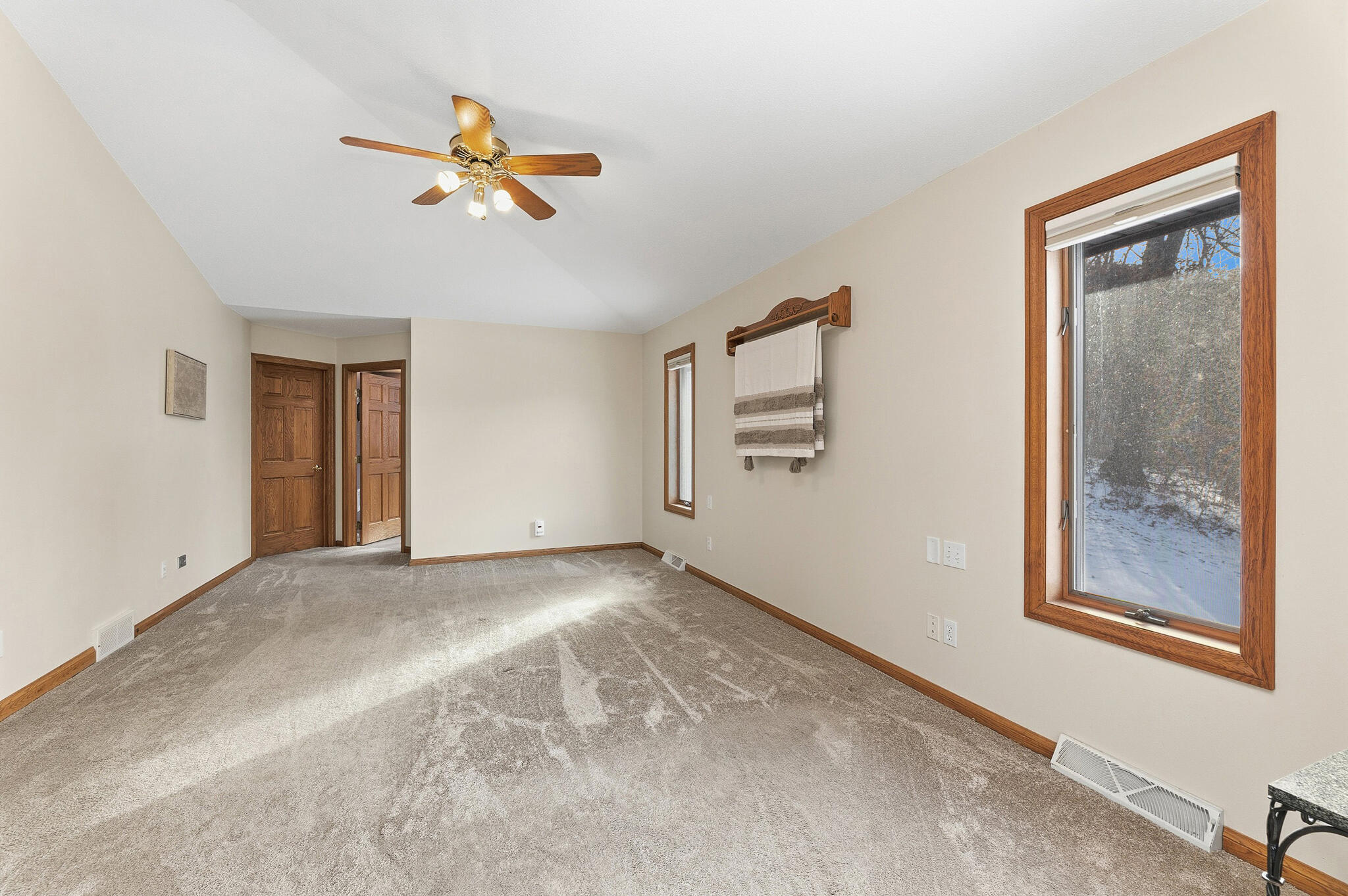 N946 Lauterbach Road Shelby, WI 54601 - Photo 21 of 50 21 PRIMARY BEDROOM