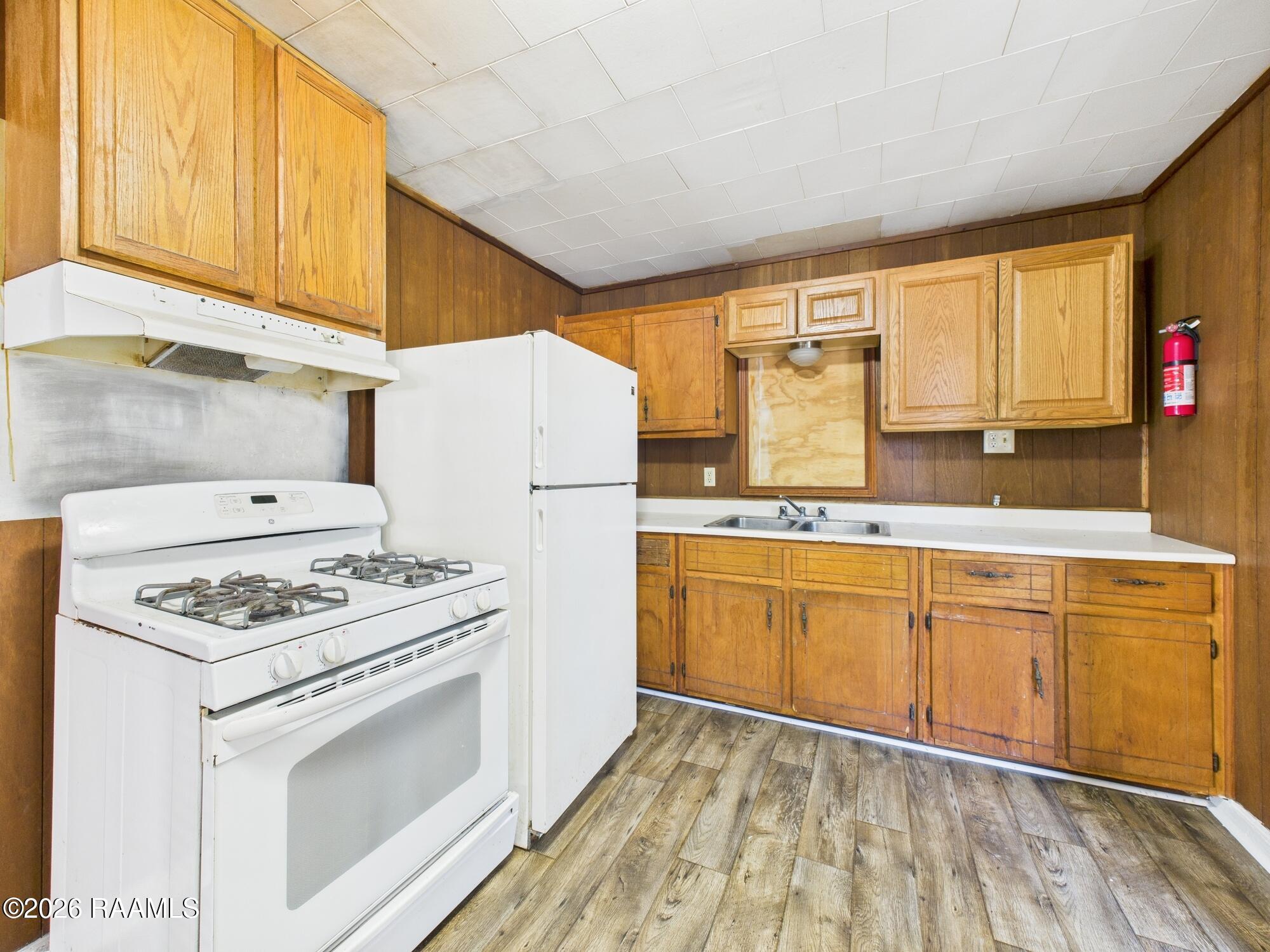 112 Brenda Street Lafayette, LA 70501 - Photo 7 of 17 Spacious 3 bedroom layout