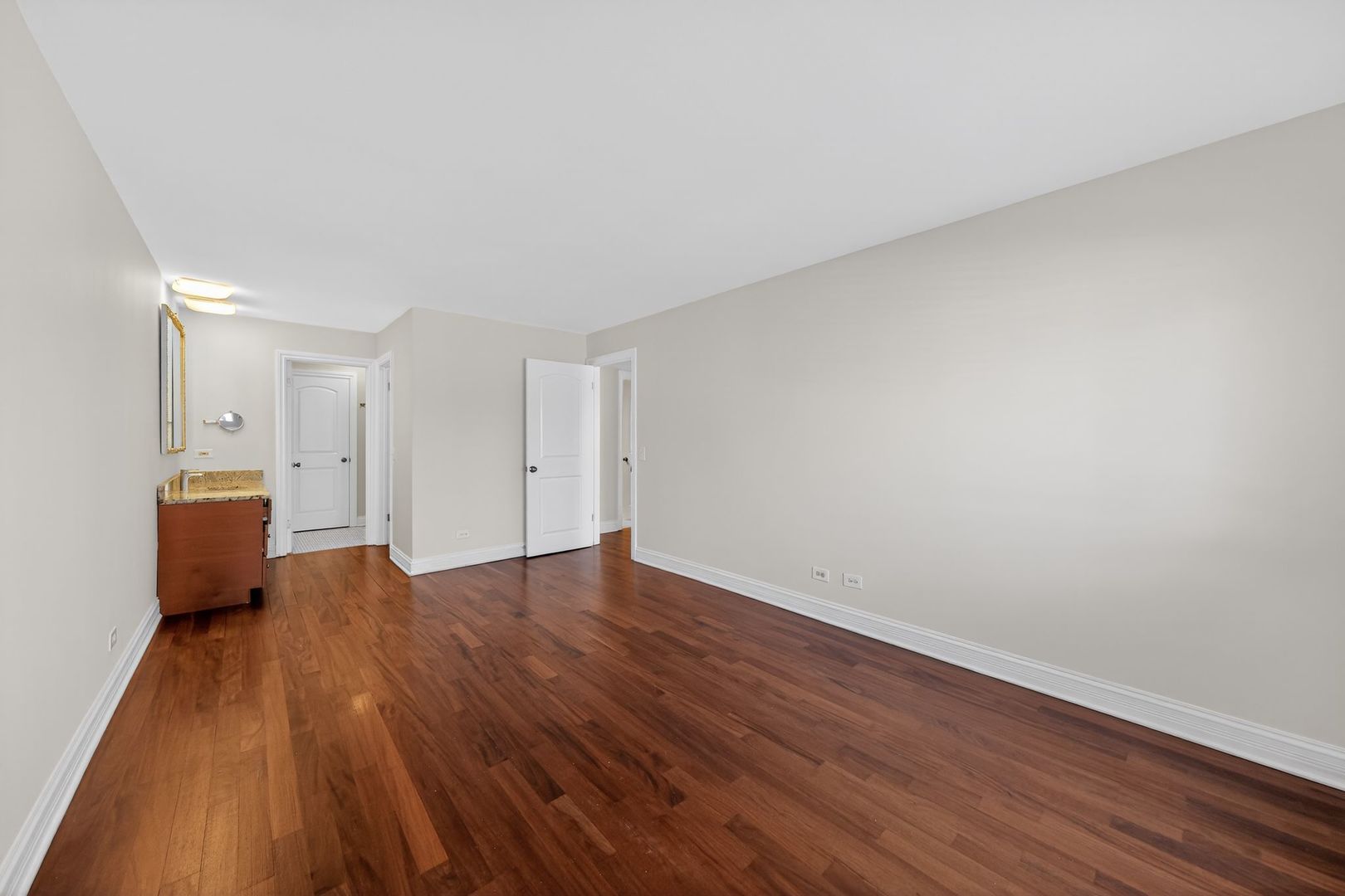 7861 Niles Center Road, Unit 201 Skokie, IL 60077 - Photo 17 of 28