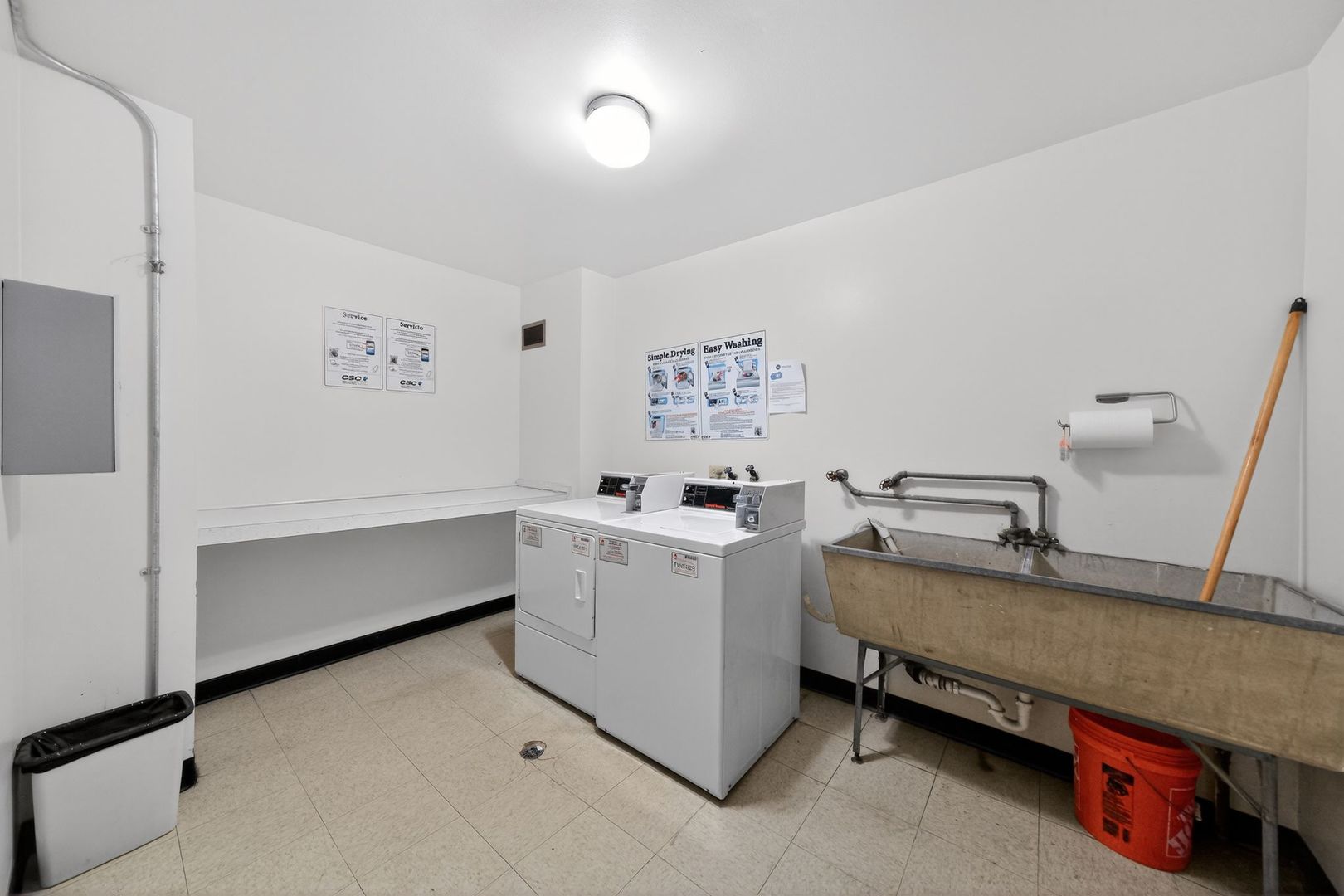 7861 Niles Center Road, Unit 201 Skokie, IL 60077 - Photo 27 of 28