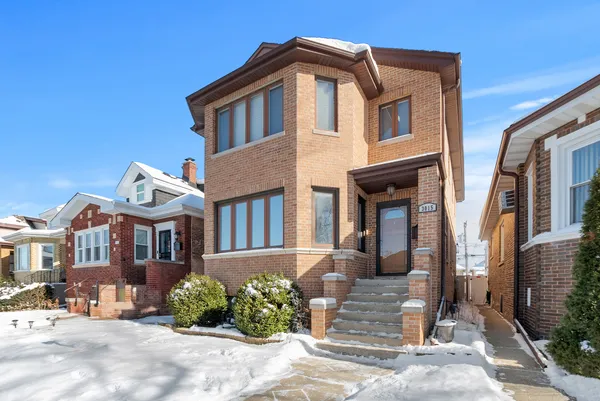$665,000 | 3015 North 76th Court, Elmwood Park, IL 60707