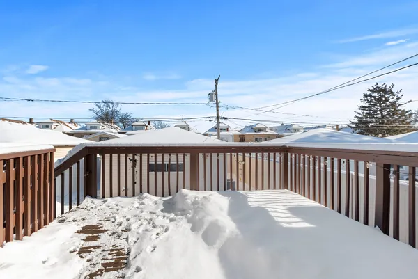 $665,000 | 3015 North 76th Court, Elmwood Park, IL 60707