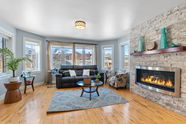 $665,000 | 3015 North 76th Court, Elmwood Park, IL 60707