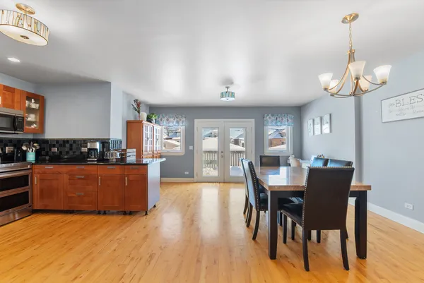$665,000 | 3015 North 76th Court, Elmwood Park, IL 60707