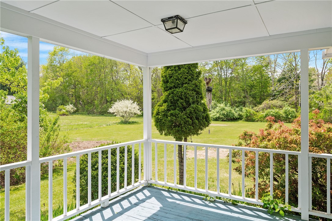 394 Colwell Road Burrillville, RI 02830 - Photo 26 of 40 Gallery Image 26