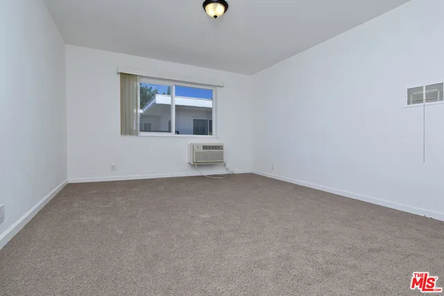 $7,775,000 | 9301 Darby Avenue, Northridge, CA 91325