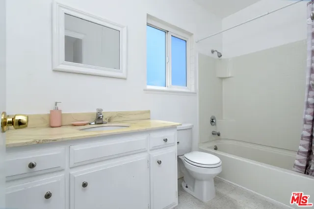 $7,775,000 | 9301 Darby Avenue, Northridge, CA 91325