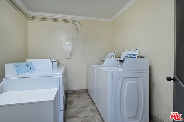 $7,775,000 | 9301 Darby Avenue, Northridge, CA 91325