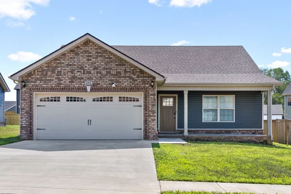 $1,700 | 454 Irish Hls Drive, Clarksville, TN 37042