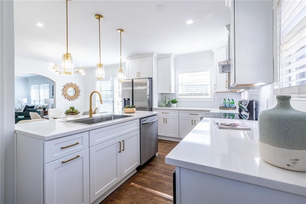 2362 North Decatur Road Decatur, GA 30033 - Photo 3 of 54