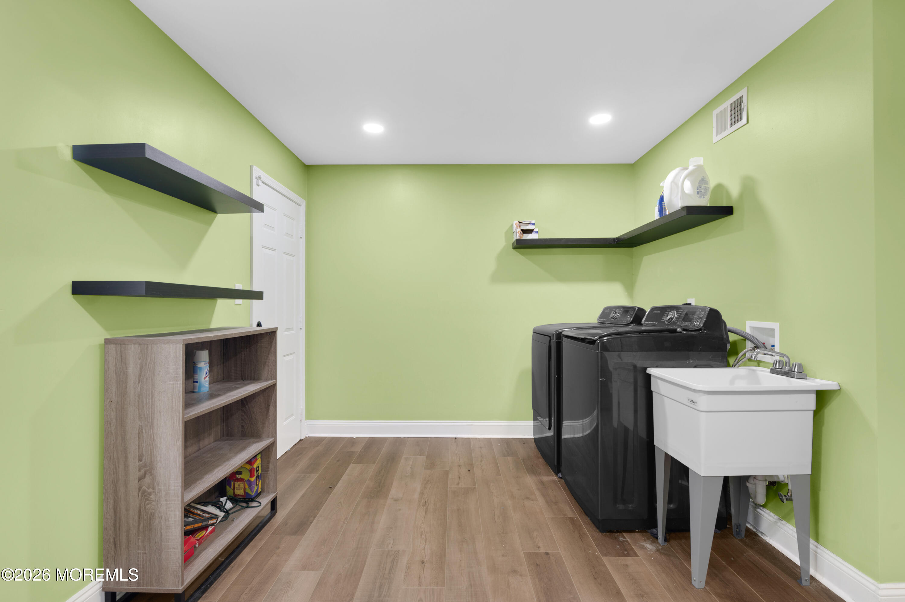 6 Quaker Hill Road Jackson, NJ 08527 - Photo 33 of 42 Laundry Room/Bonus Room