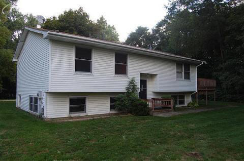 11444 Runyan Lake Road Fenton, MI 48430 - Photo 2 of 23 20195895-1.JPG