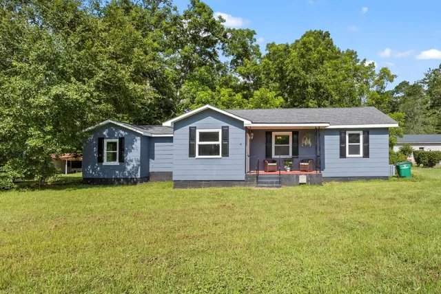 $210,300 | 8659 Marlboro Avenue, Barnwell, SC 29812