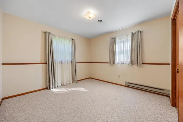 $2,399,900 | 16460 38th Street Southeast, Mapleton, ND 58059
