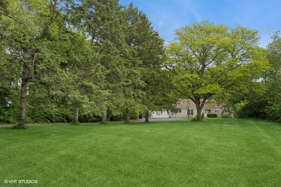 7102 Silver Lake Road Cary, IL 60013 - Photo 2 of 32 a view of a park with large trees