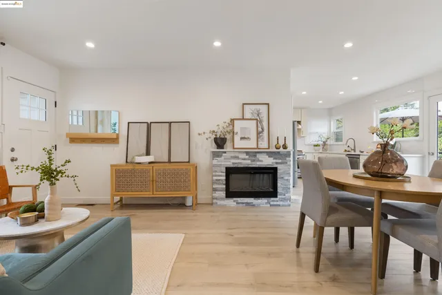 $925,000 | 8040 Crest, Oakland, CA 94605