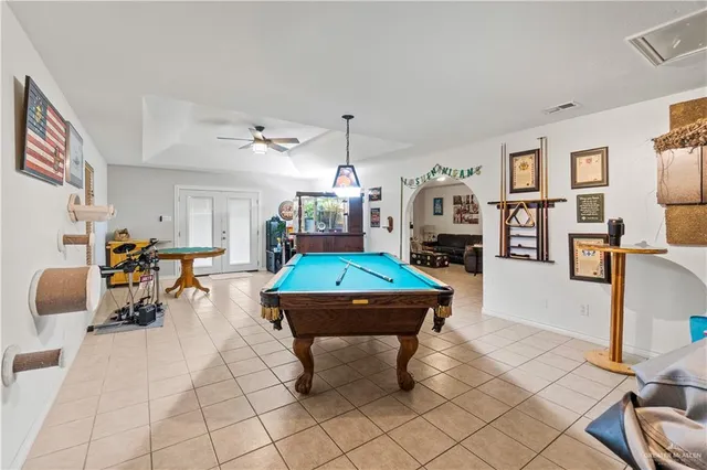 a living room filled with furniture