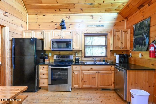 1920 Buckeye View Way Sevierville, TN 37876 - Photo 4 of 31 1930 21