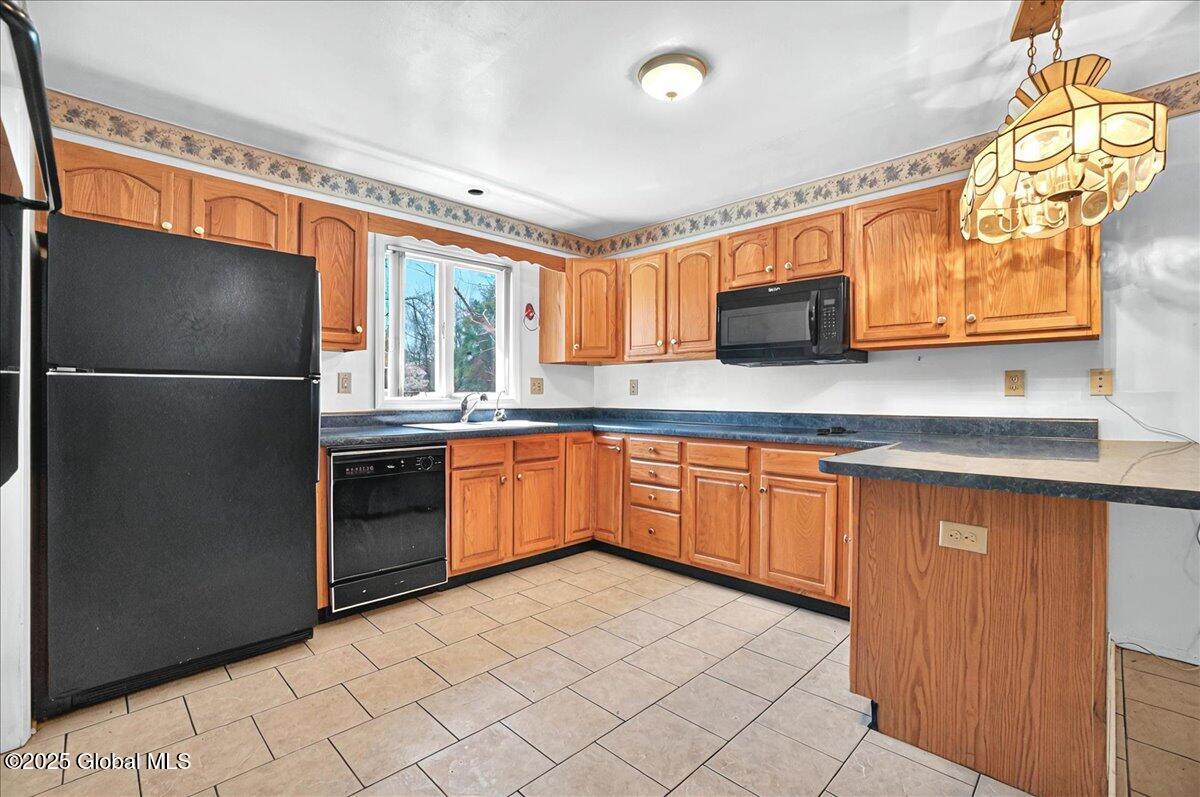 15 Ruby Lane Selkirk, NY 12158 - Photo 17 of 26 32-15 Ruby Ln-32