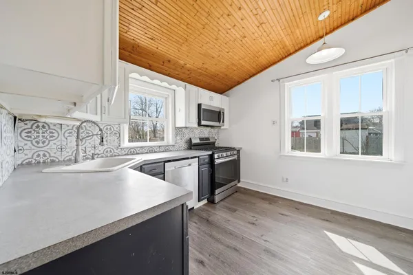 $289,500 | 514 Cincinnati Avenue, Egg Harbor City, NJ 08215